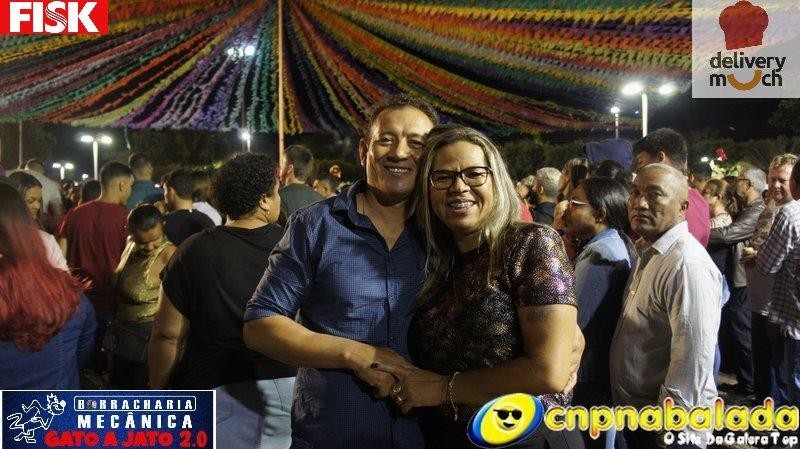 1° DIA ARRAIA DO CHAPADÃO JOÃO BOSCO E VINICIUS  - Foto 36 de 59