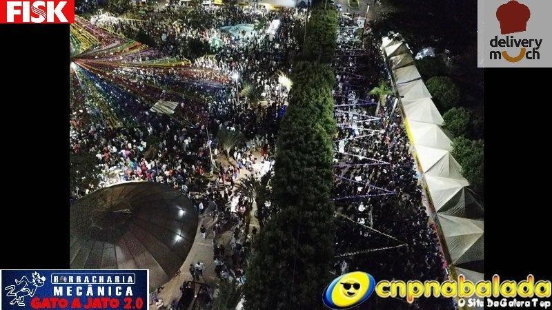 1° DIA ARRAIA DO CHAPADÃO JOÃO BOSCO E VINICIUS  - Foto 13 de 59