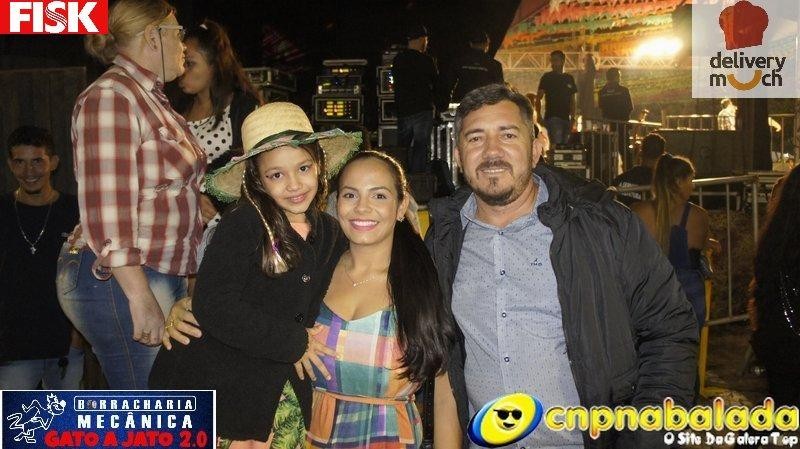 1° DIA ARRAIA DO CHAPADÃO JOÃO BOSCO E VINICIUS  - Foto 38 de 59