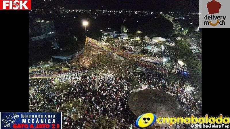 1° DIA ARRAIA DO CHAPADÃO JOÃO BOSCO E VINICIUS  - Foto 15 de 59