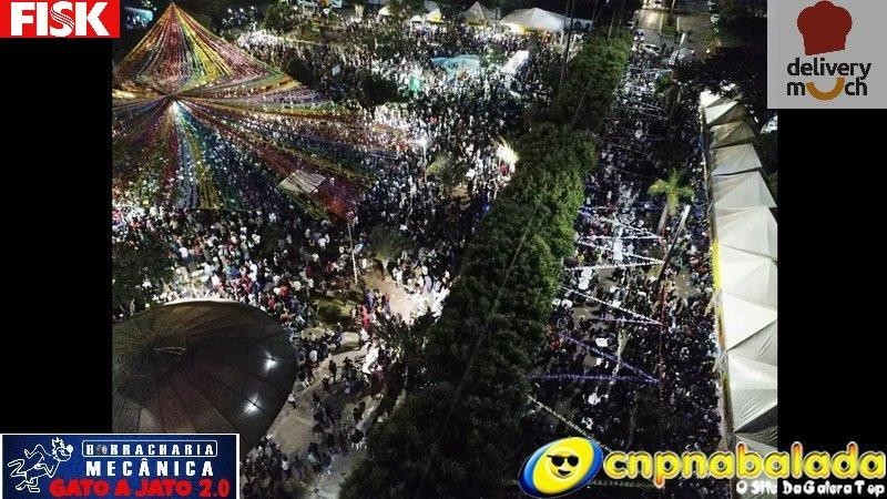 1° DIA ARRAIA DO CHAPADÃO JOÃO BOSCO E VINICIUS  - Foto 16 de 59