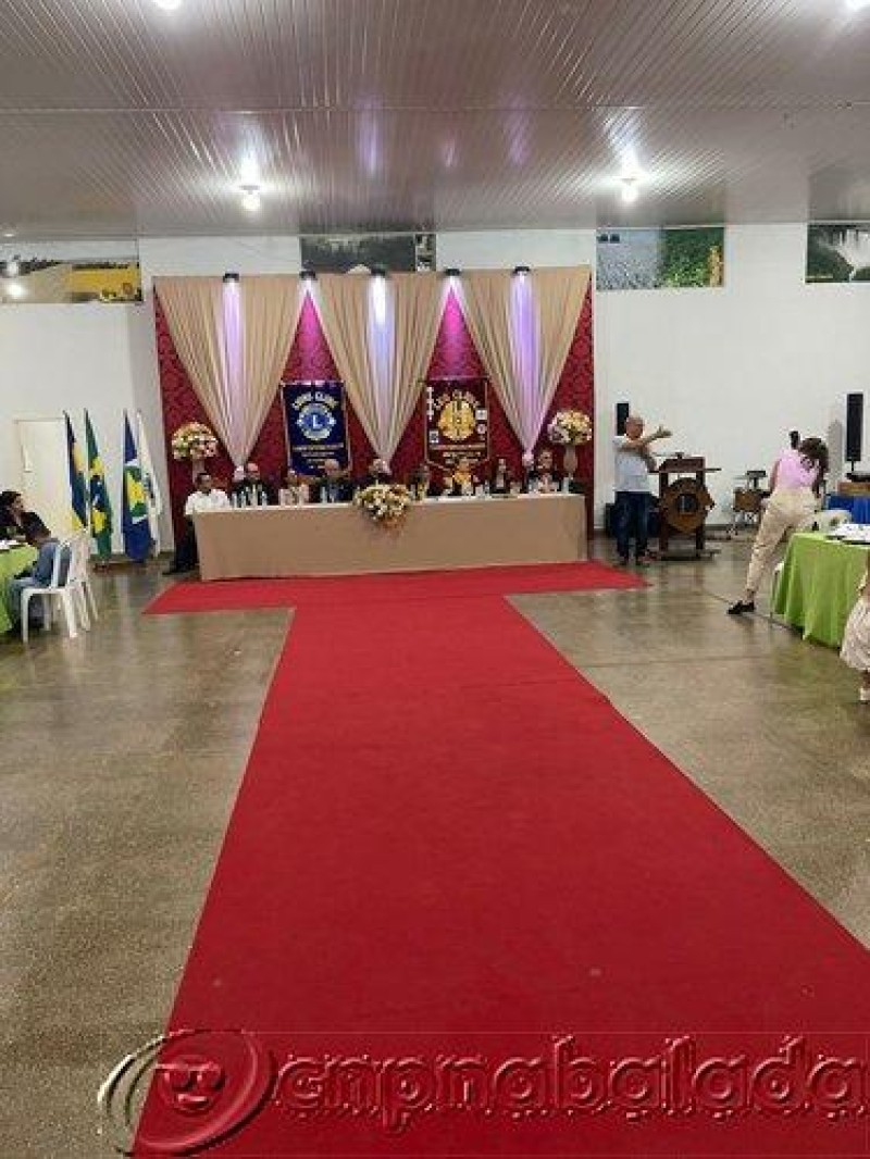 CERIMONIA DE POSSE DO LIONS E LEO CLUB - Foto 31 de 83