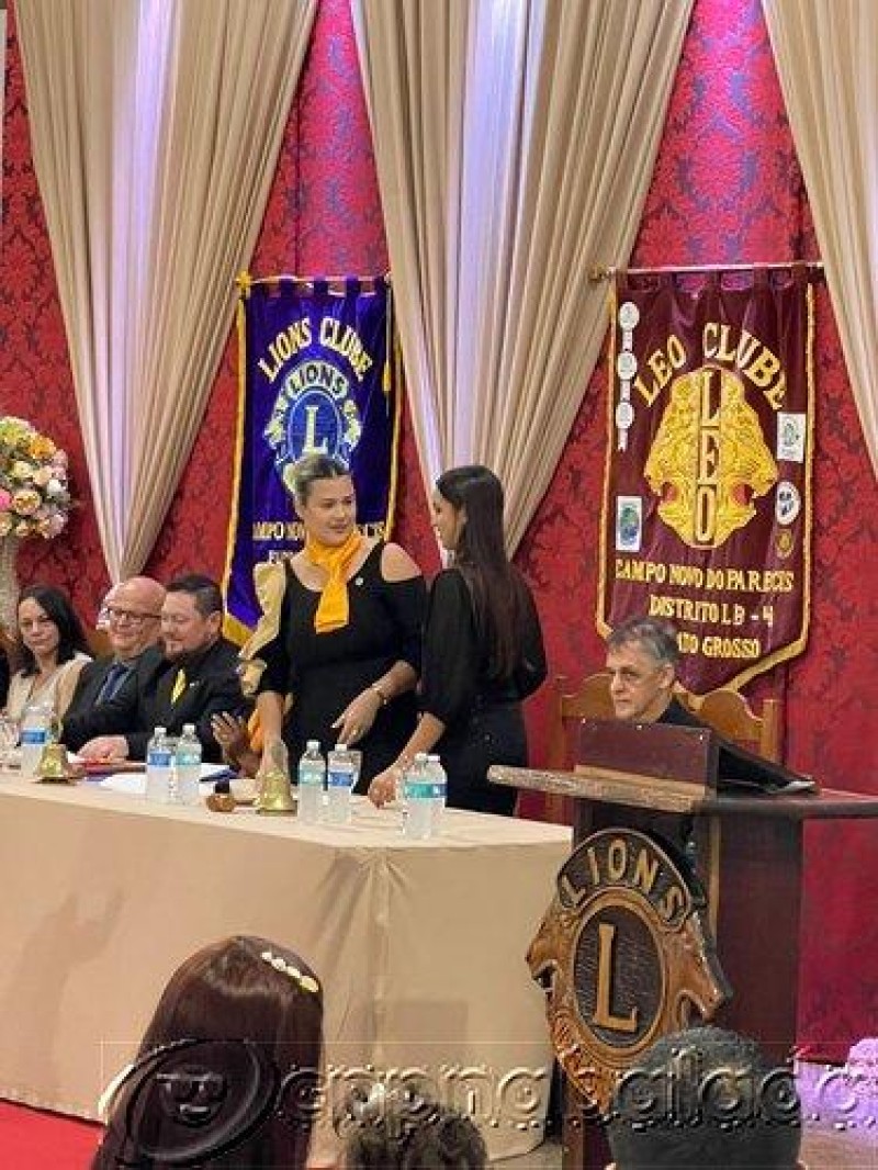 CERIMONIA DE POSSE DO LIONS E LEO CLUB - Foto 58 de 83