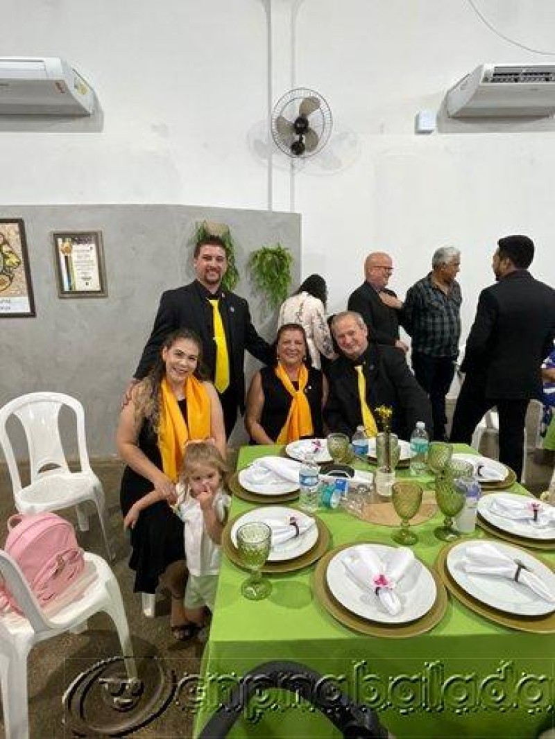 CERIMONIA DE POSSE DO LIONS E LEO CLUB - Foto 3 de 83