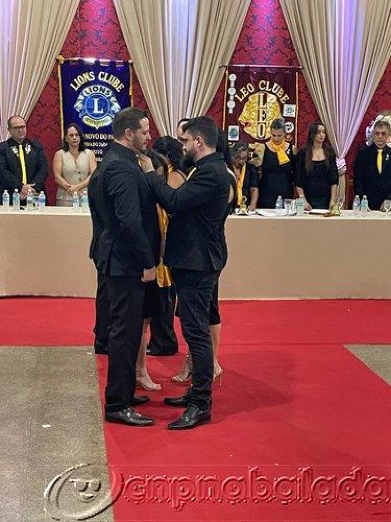 CERIMONIA DE POSSE DO LIONS E LEO CLUB - Foto 44 de 83