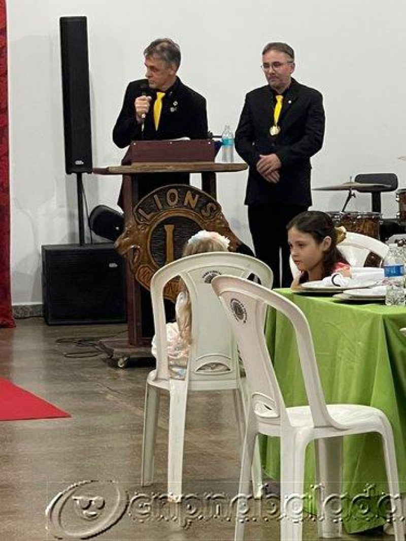 CERIMONIA DE POSSE DO LIONS E LEO CLUB - Foto 64 de 83