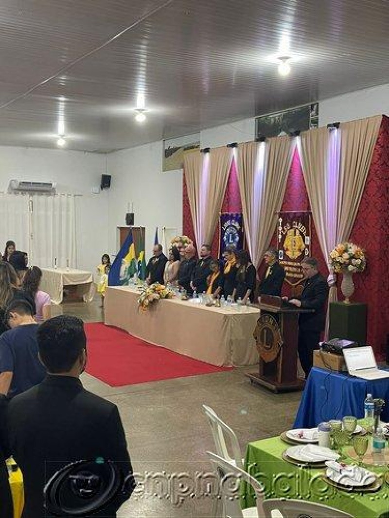 CERIMONIA DE POSSE DO LIONS E LEO CLUB - Foto 45 de 83