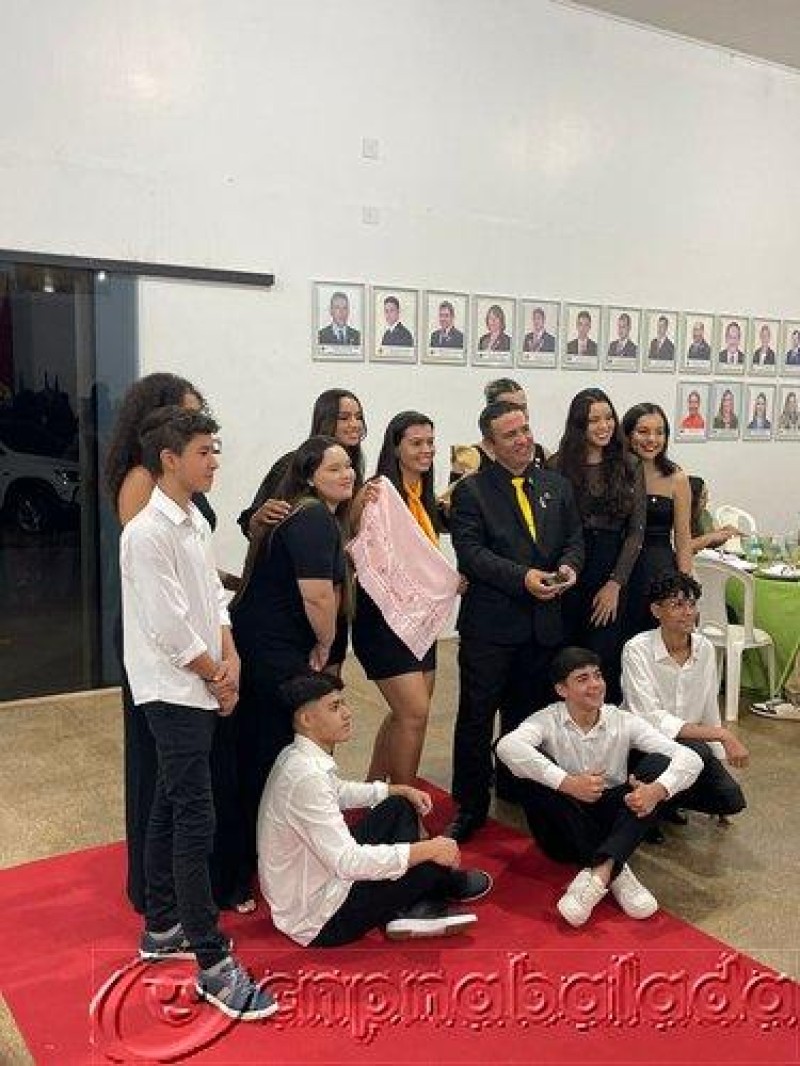 CERIMONIA DE POSSE DO LIONS E LEO CLUB - Foto 26 de 83
